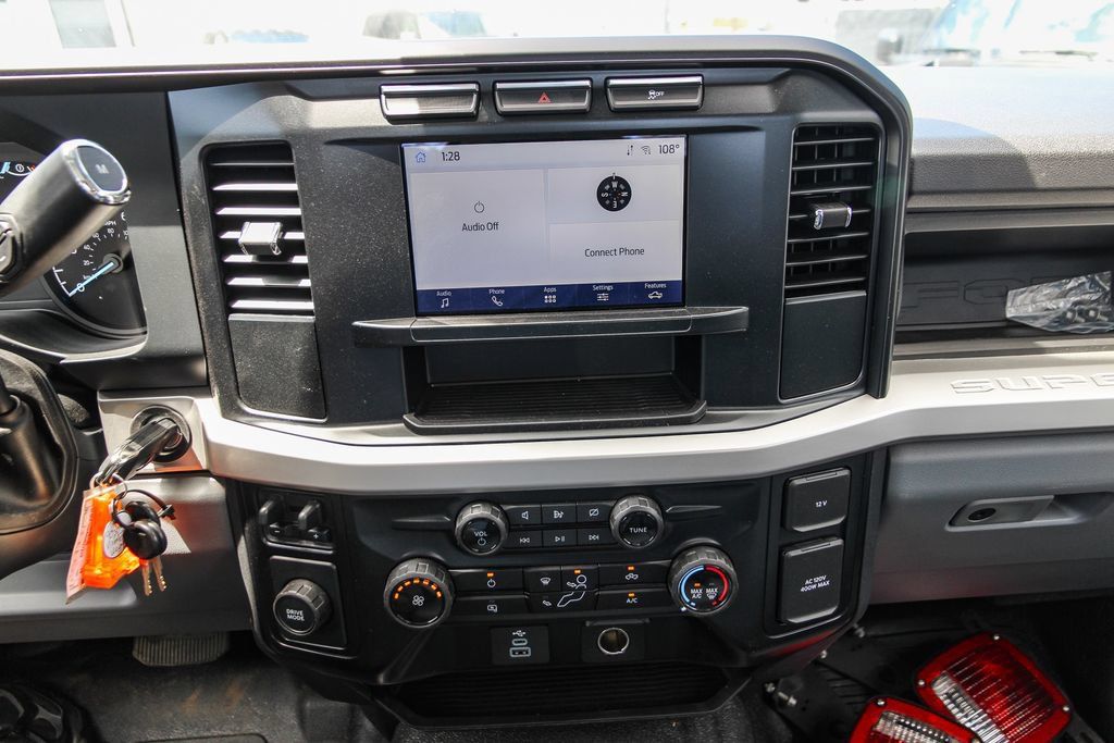 New 2024 Ford F550 Luxury RWD image 13