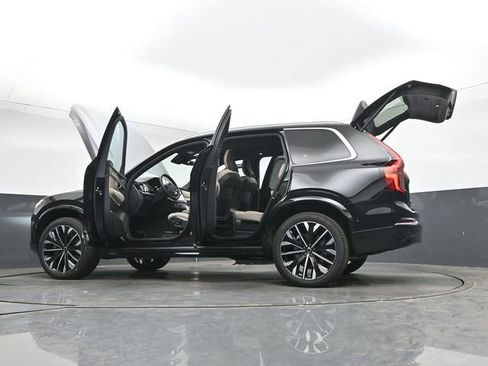 New 2026 Volvo XC90 T8 Plus w/ Protection Package Premier AWD/4WD image 57