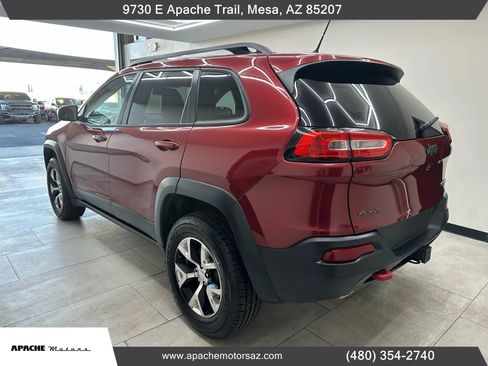 Used 2014 Jeep Cherokee Trailhawk w/ Comfort/Convenience Group image 10