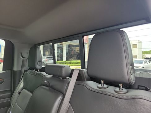 Used 2024 GMC Sierra 1500 Denali w/ Denali Reserve Package AWD/4WD image 13