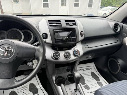 Used 2007 Toyota RAV4 Sport FWD image 11