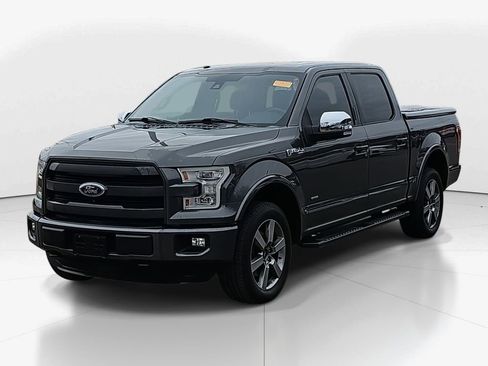 Used 2015 Ford F150 Lariat w/ Equipment Group 502A Luxury image 3