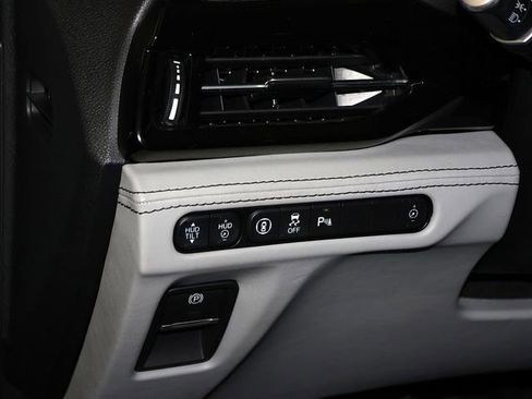 Used 2023 Acura MDX SH-AWD w/ Advance Package image 28