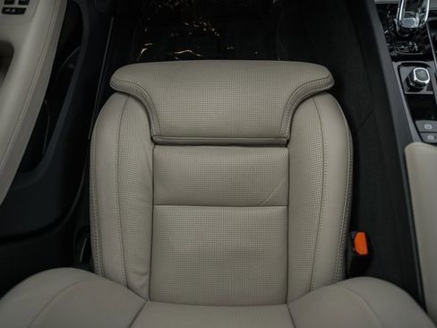 Used 2024 Volvo V60 B5 Cross Country Ultimate w/ Protection Package Premier image 30