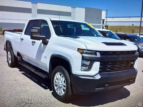 Used 2022 Chevrolet Silverado 2500 W/T w/ WT Convenience Package AWD/4WD image 4