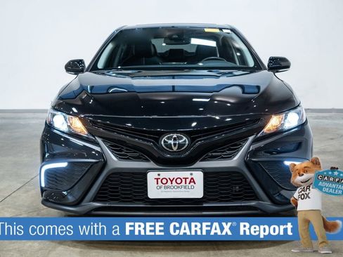 Certified 2023 Toyota Camry SE w/ Convenience Package image 2