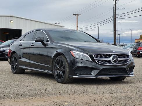 Used 2017 Mercedes-Benz CLS 550 4MATIC image 3