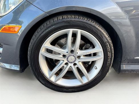 Used 2014 Mercedes-Benz C 250 Sedan image 30