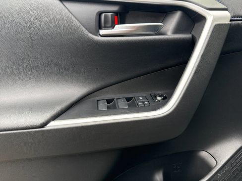 Used 2020 Toyota RAV4 XSE image 10