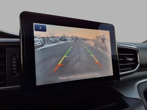 Used 2020 Ford Explorer XLT w/ Equipment Group 202A image 6