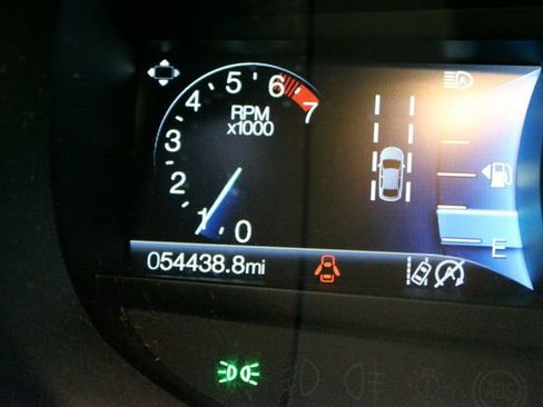 Used 2021 Ford Edge Titanium w/ Cargo Accessory Package AWD/4WD image 24