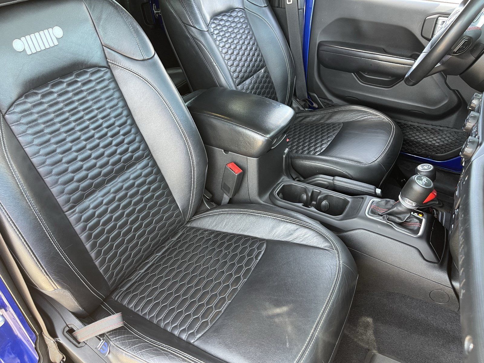 Used 2019 Jeep Wrangler Unlimited Rubicon AWD/4WD image 11