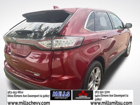 Used 2018 Ford Edge Titanium w/ Technology Package AWD/4WD image 3
