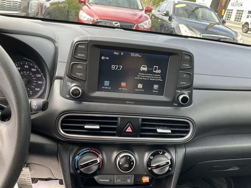 Used 2021 Hyundai Kona SE AWD/4WD image 22
