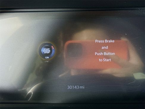 Used 2024 Jeep Grand Cherokee Limited image 6