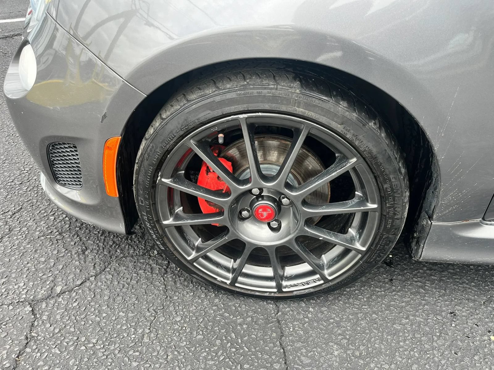 Used 2013 FIAT 500 Abarth w/ Comfort/Convenience Group FWD image 4