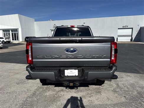 Used 2024 Ford F250 Lariat w/ Lariat Ultimate Package image 3