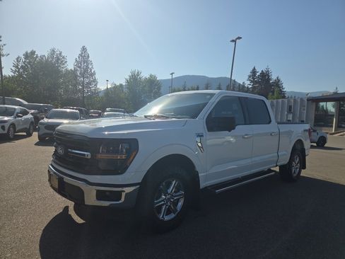 Used 2024 Ford F150 XLT w/ FX4 Off-Road Package AWD/4WD image 2