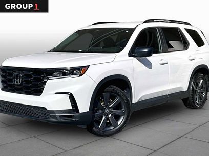 Used 2025 Honda Pilot Sport