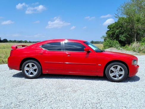 Used 2010 Dodge Charger SXT RWD image 4
