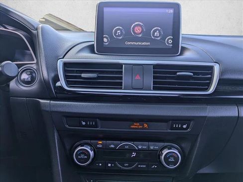 Used 2015 MAZDA MAZDA3 i Grand Touring image 13