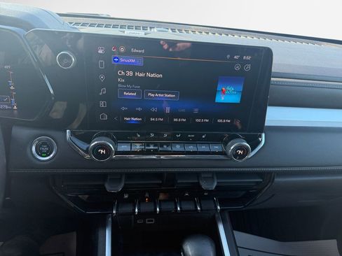 Certified 2023 Chevrolet Colorado LT w/ LT Convenience Package II image 22