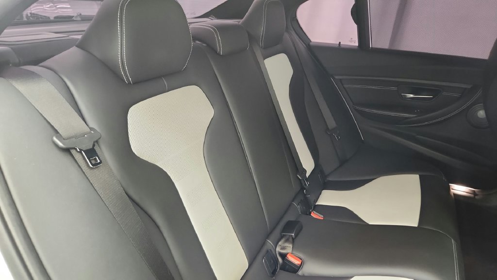 Used 2018 BMW M3 CS w/ Executive Package RWD image 52