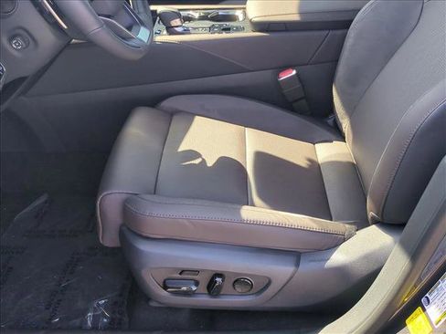 New 2026 Lexus RX 350 w/ Luxury Package image 4