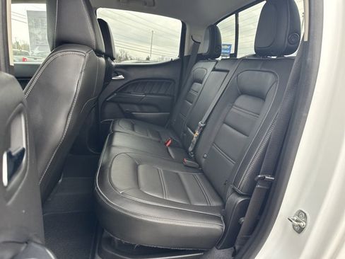 Used 2021 GMC Canyon Denali image 12