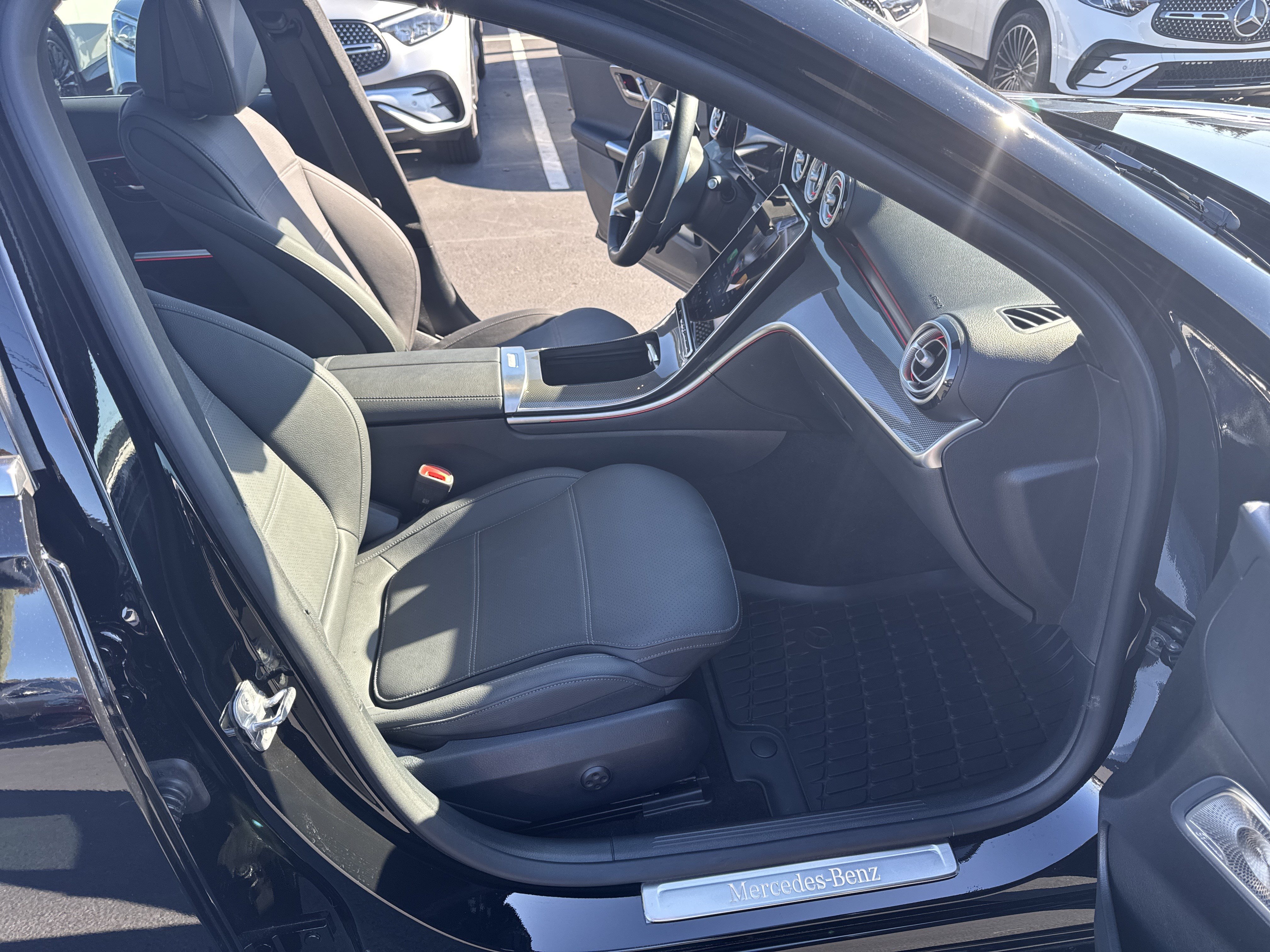 Used 2026 Mercedes-Benz C 300 Sedan image 35