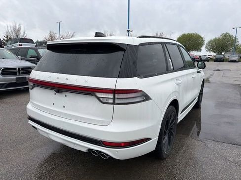 New 2026 Lincoln Aviator Reserve AWD/4WD image 5