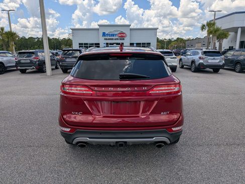 Used 2017 Lincoln MKC Reserve FWD image 5
