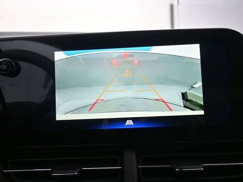 New 2026 Chevrolet Trax ACTIV w/ Sunroof Package image 16