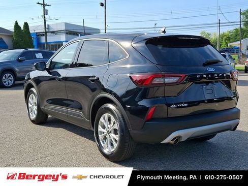 Used 2025 Ford Escape Active AWD/4WD image 5