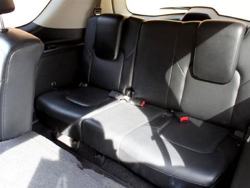 Used 2012 INFINITI QX56 2WD w/ Theater Pkg image 11