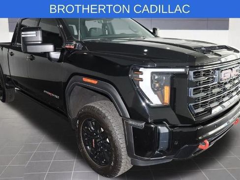 Used 2024 GMC Sierra 2500 AT4 w/ AT4 Premium Plus Package AWD/4WD image 11