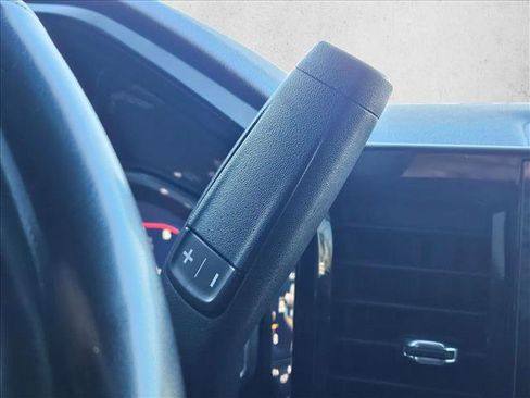 Used 2024 Chevrolet Silverado 3500 LT w/ Convenience Package image 15