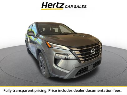 Used 2025 Nissan Rogue SV
