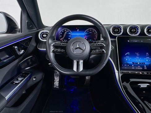 Used 2022 Mercedes-Benz C 300 Sedan image 4