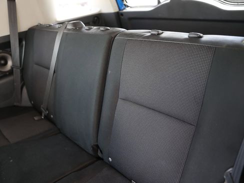 Used 2008 Toyota FJ Cruiser 4WD image 6