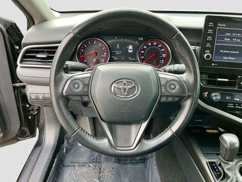 Used 2024 Toyota Camry XSE image 31