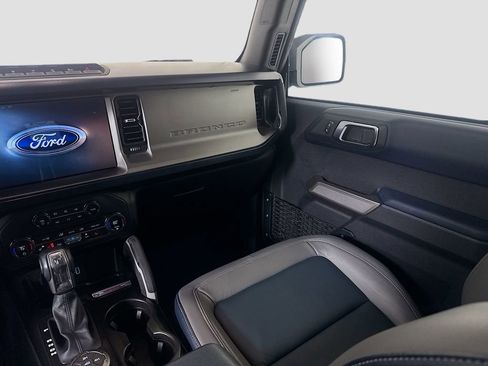 Used 2021 Ford Bronco First Edition image 24