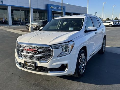 Used 2024 GMC Terrain Denali image 35