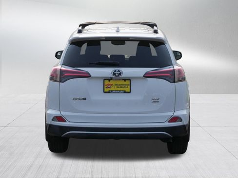 Used 2017 Toyota RAV4 XLE w/ Premium Special Value Package AWD/4WD image 6