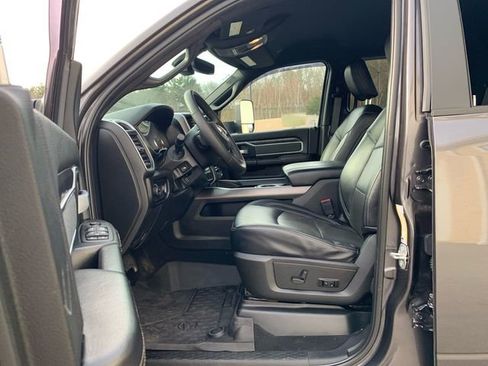 Used 2021 RAM 2500 Big Horn w/ Level B Equipment Group image 28