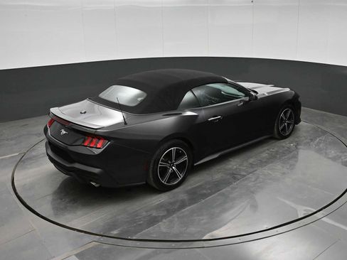 Used 2024 Ford Mustang Premium RWD image 31