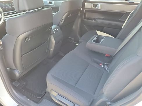 New 2026 Hyundai Santa Fe SE FWD image 23