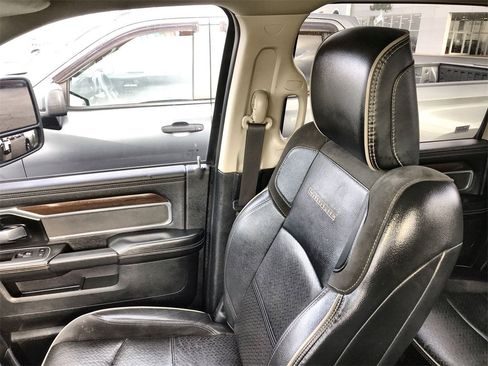 Used 2023 RAM 4500 Laramie image 23