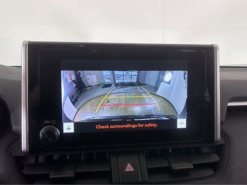 Used 2025 Toyota RAV4 LE image 27
