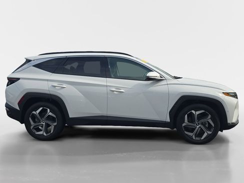 Certified 2024 Hyundai Tucson Limited FWD image 2
